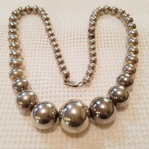 Sterling silver necklace, graduated size of spheri